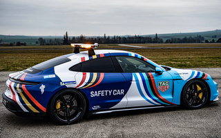 Porsche Taycan Turbo S Formula E Safety Car (2022) (#107252)