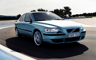 Volvo S60 R (2004) (#31457)