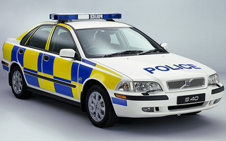 Volvo S40 Police (2000) UK (#31482)