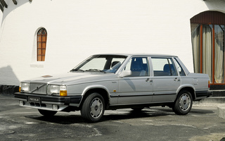 Volvo 760 GLE (1984) (#31693)