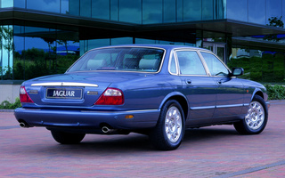 Jaguar XJ Executive (1997) UK (#35245)