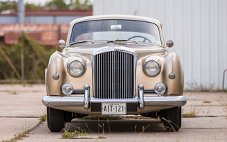 Bentley S1 Continental Coupe by Park Ward [BC35LDJ] (1955) (#41471)
