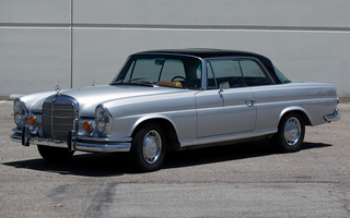 Mercedes-Benz 300 SE Coupe (1962) (#74146)