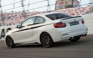 BMW M235i Coupe with M Performance Parts (2014) (#84509)