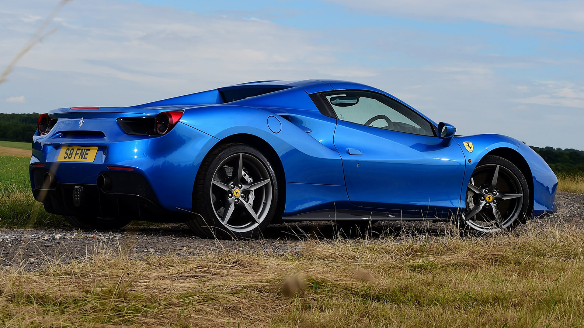 Ferrari 488 Spider (2016) UK Wallpapers and HD Images ...
