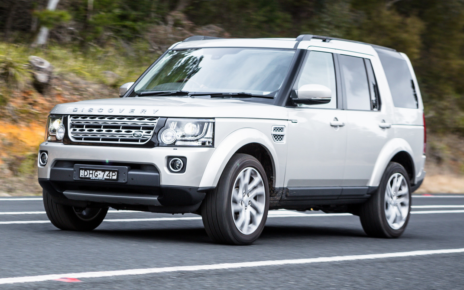 Land Rover Discovery HSE (2014) AU Wallpapers and HD Images - Car Pixel
 2014 Land Rover Discovery Wallpaper