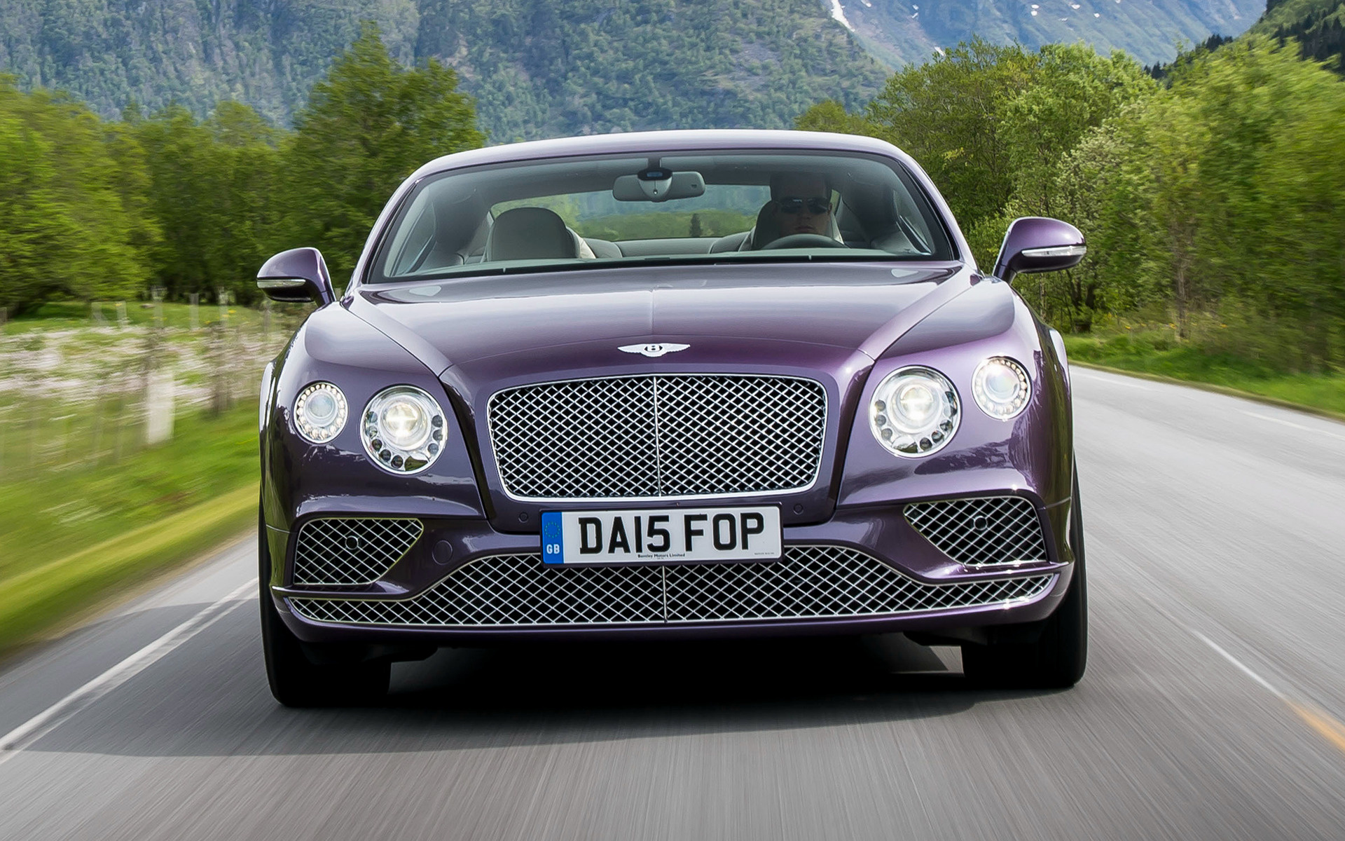 Bentley Continental GT 2015 Wallpapers and HD Images