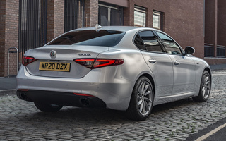 Alfa Romeo Giulia Sprint (2020) UK (#100325)