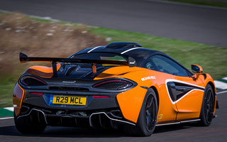 McLaren 620R (2020) UK (#100523)