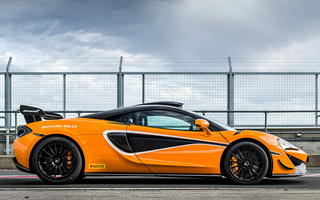 McLaren 620R (2020) UK (#100524)