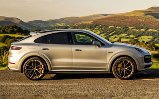 Porsche Cayenne Turbo S E-Hybrid Coupe (2020) UK (#101652)