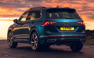 Volkswagen Tiguan R-Line (2020) UK (#102317)