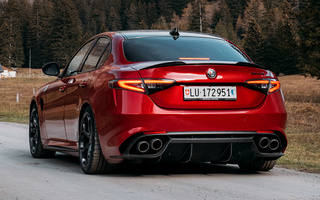 Alfa Romeo Giulia Quadrifoglio (2020) (#102549)