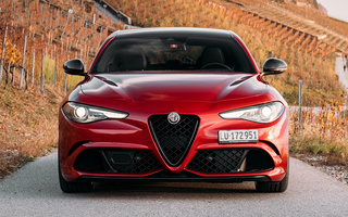 Alfa Romeo Giulia Quadrifoglio (2020) (#102551)