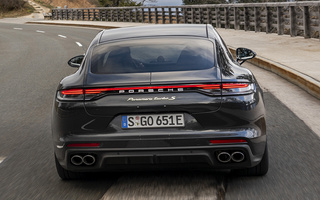 Porsche Panamera Turbo S E-Hybrid Executive (2020) (#102572)