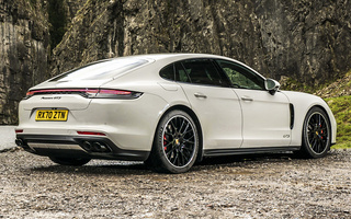 Porsche Panamera GTS (2020) UK (#102697)