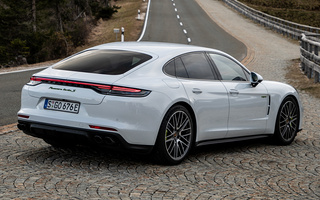 Porsche Panamera Turbo S E-Hybrid (2020) (#102707)