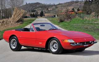 Ferrari 365 GTS/4 Daytona (1971) (#102835)