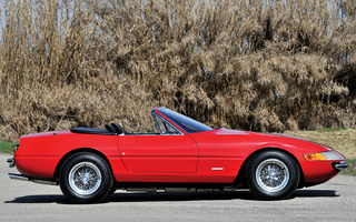 Ferrari 365 GTS/4 Daytona (1971) (#102836)