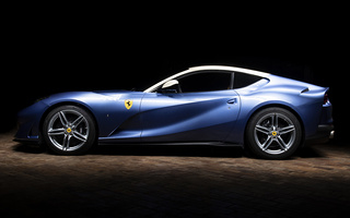 Ferrari 812 Superfast Tailor Made 0719SA (2019) (#102939)