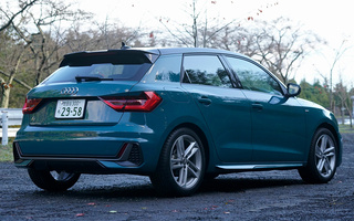 Audi A1 Sportback S line (2019) JP (#103891)