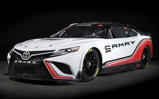 Toyota TRD Camry NASCAR Race Car (2022) (#104317)