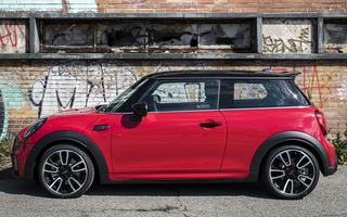 Mini Cooper S JCW Package [3-door] (2021) (#104430)