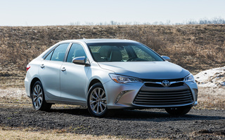 Toyota Camry XLE (2014) (#10492)