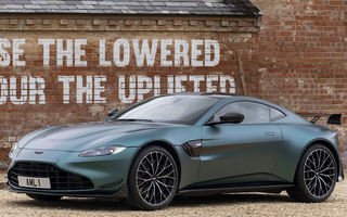 Aston Martin Vantage F1 Edition (2021) UK (#104999)