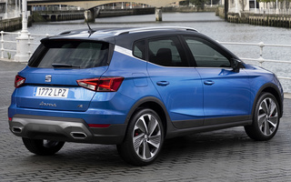 Seat Arona FR (2021) (#105146)