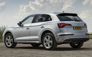 Audi Q5 Plug-In Hybrid S line (2021) UK (#105304)