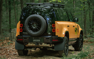 Land Rover Defender 110 Trophy Edition (2022) US (#105557)