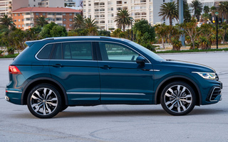 Volkswagen Tiguan R-Line (2021) ZA (#105709)