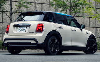 Mini Cooper [5-door] (2021) JP (#105866)