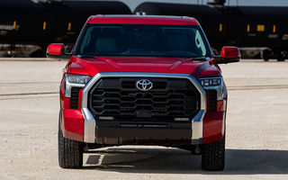 Toyota Tundra Limited CrewMax (2022) (#107123)