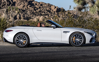 Mercedes-AMG SL 55 (2022) US (#107198)