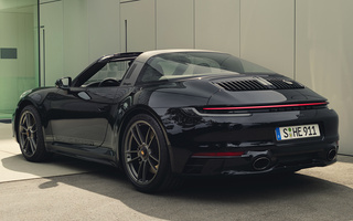 Porsche 911 Targa GTS 50 Years Edition (2022) (#107244)