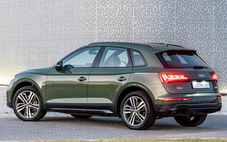 Audi Q5 S line (2021) ZA (#107302)