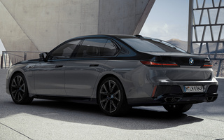 BMW M760e (2022) (#108374)