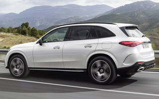 Mercedes-Benz GLC-Class Plug-In Hybrid AMG Line (2022) (#108952)