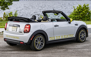 Mini Cooper S E Convertible Prototype (2022) US (#109436)