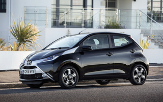 Toyota Aygo x-clusiv 5-door (2014) UK (#11236)