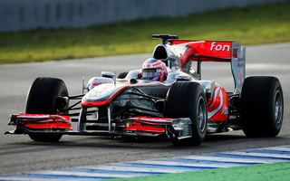 McLaren Mercedes MP4-25 (2010) (#11421)