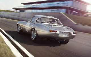 Jaguar Lightweight E-Type (2014) UK (#11571)