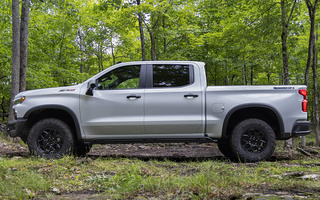 Chevrolet Silverado ZR2 Bison Crew Cab (2023) (#115968)