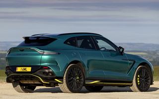 Q by Aston Martin DBX707 (2022) UK (#116507)