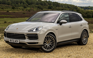 Porsche Cayenne E-Hybrid Platinum Edition (2022) UK (#116790)