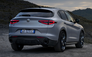 Alfa Romeo Stelvio Competizione (2023) (#116839)