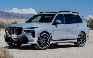 BMW X7 M Sport (2023) US (#117053)