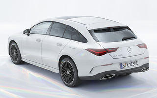 Mercedes-Benz CLA-Class Plug-In Hybrid Shooting Brake AMG Line (2023) (#117474)